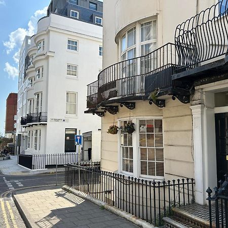 Two Top Central Beach Studios - Also Separate Spa Cabin And Watersports Hove Esterno foto