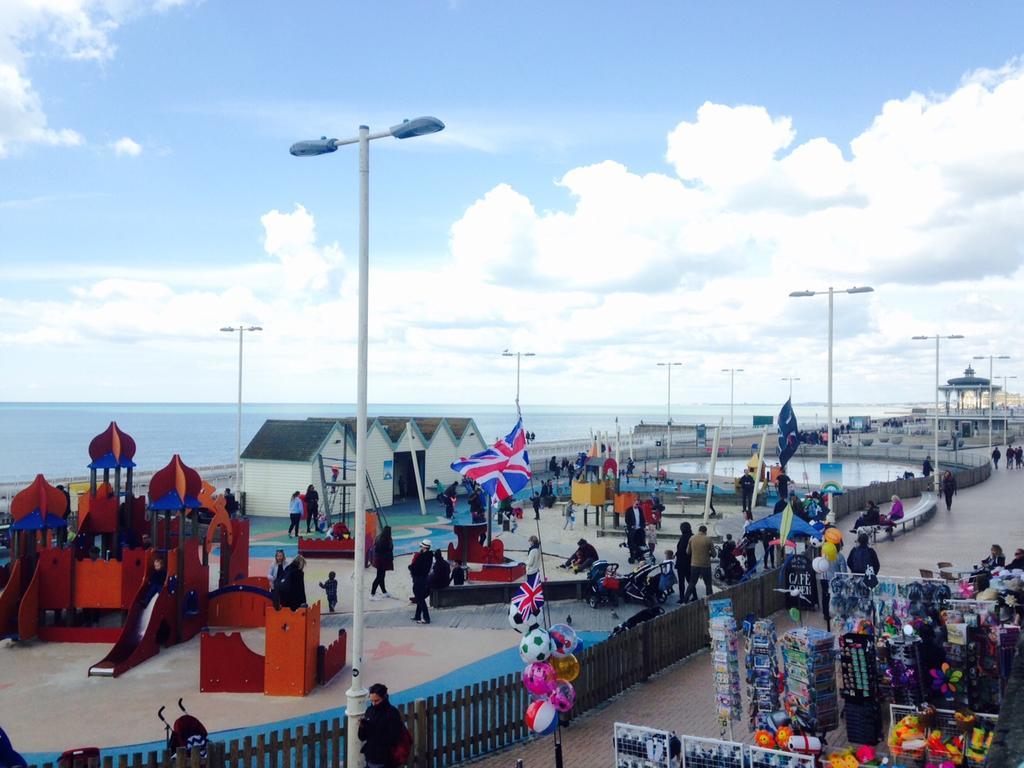 Two Top Central Beach Studios - Also Separate Spa Cabin And Watersports Hove Esterno foto
